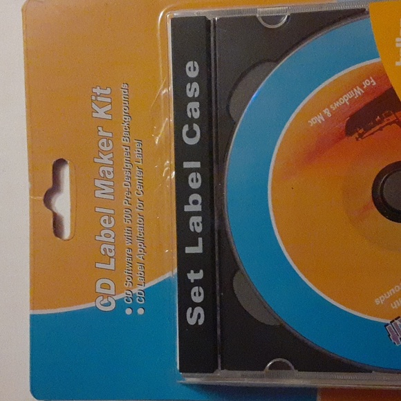 CD Label Maker Kit with Set Label Case - Picture 2 of 5